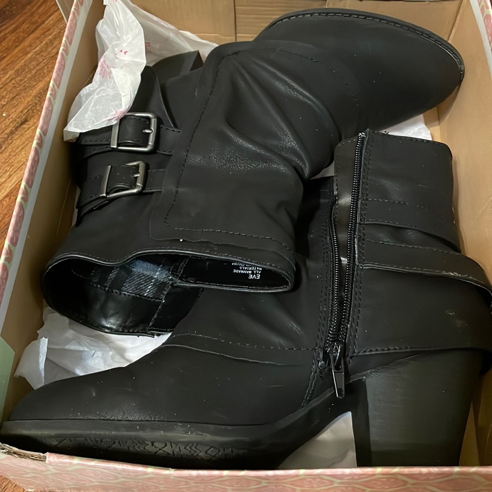 Brand New Jelly Pop Black Booties - 9.5